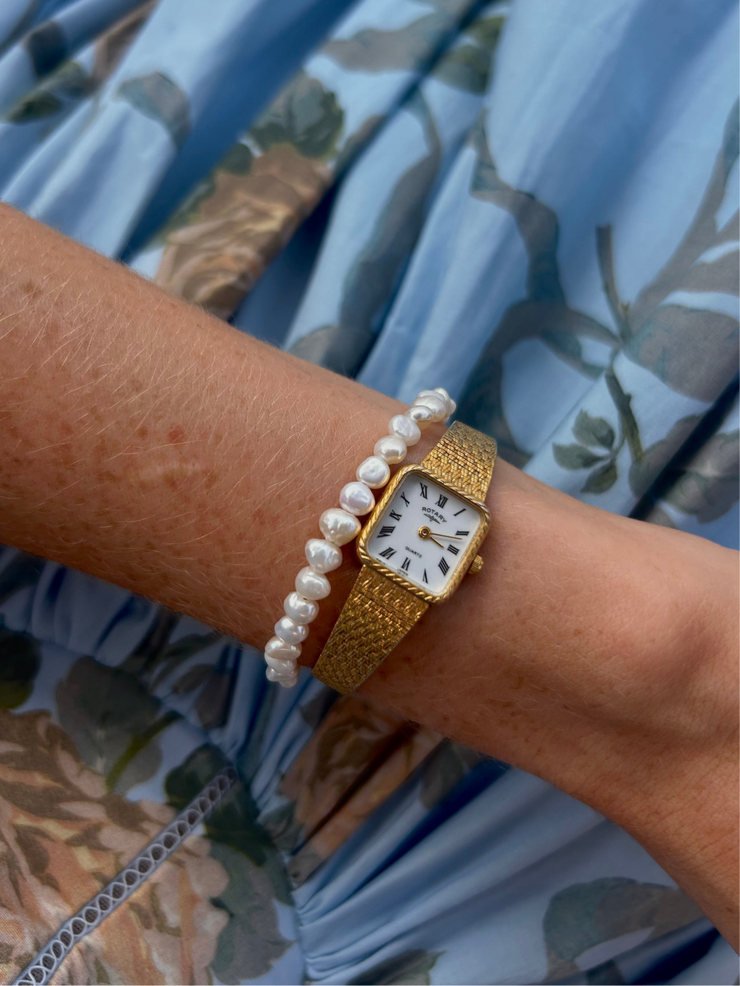EVA PEARL BEADED BRACELET IN 18K GOLD