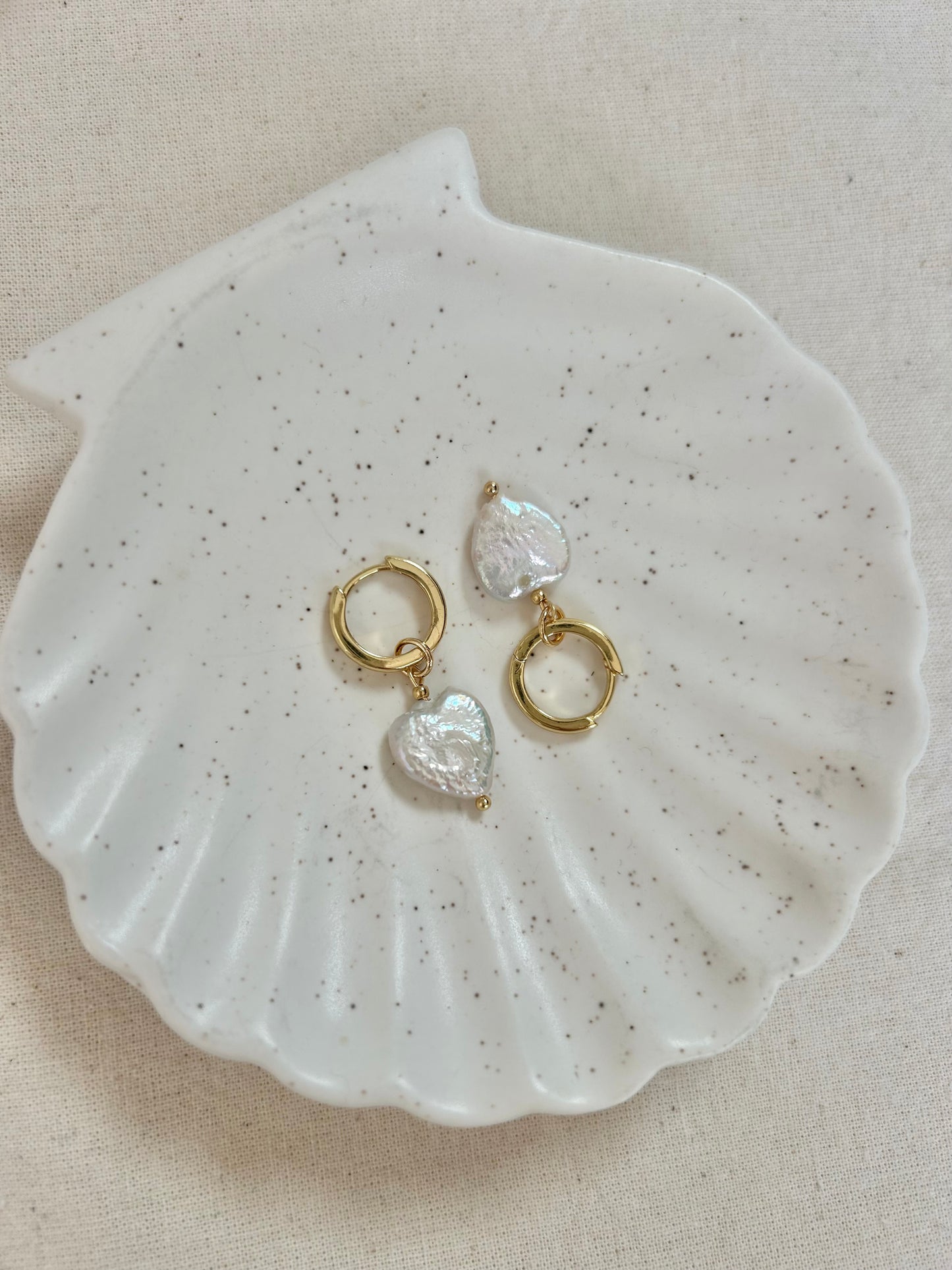 PEARL HEART DETACHABLE CHARM HUGGIE EARRINGS IN 18K GOLD