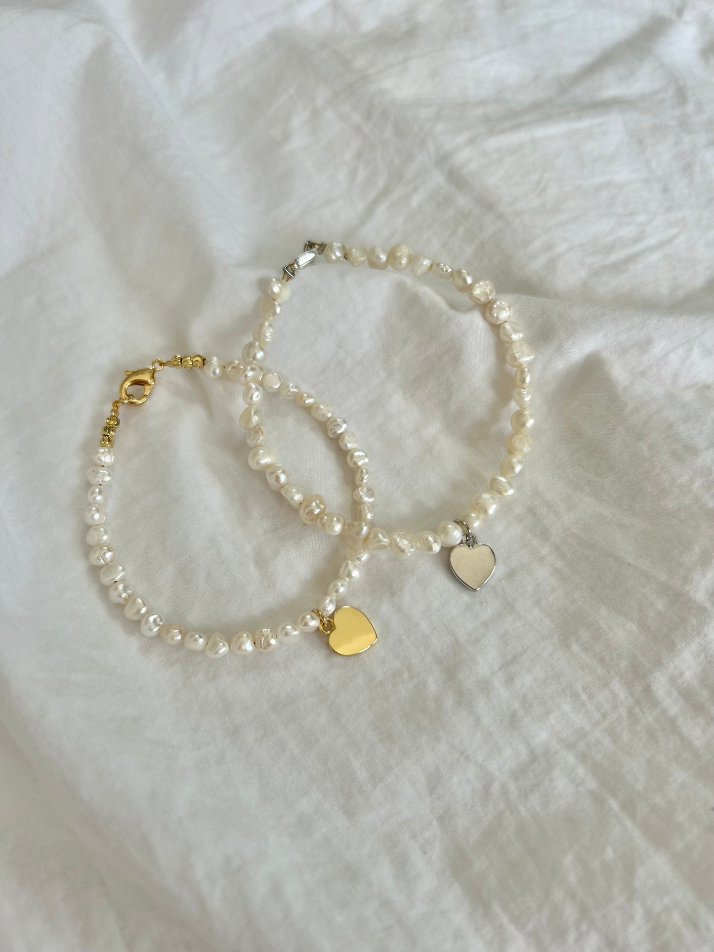 FRESHWATER PEARL HEART CHARM BRACELET IN PLATINUM