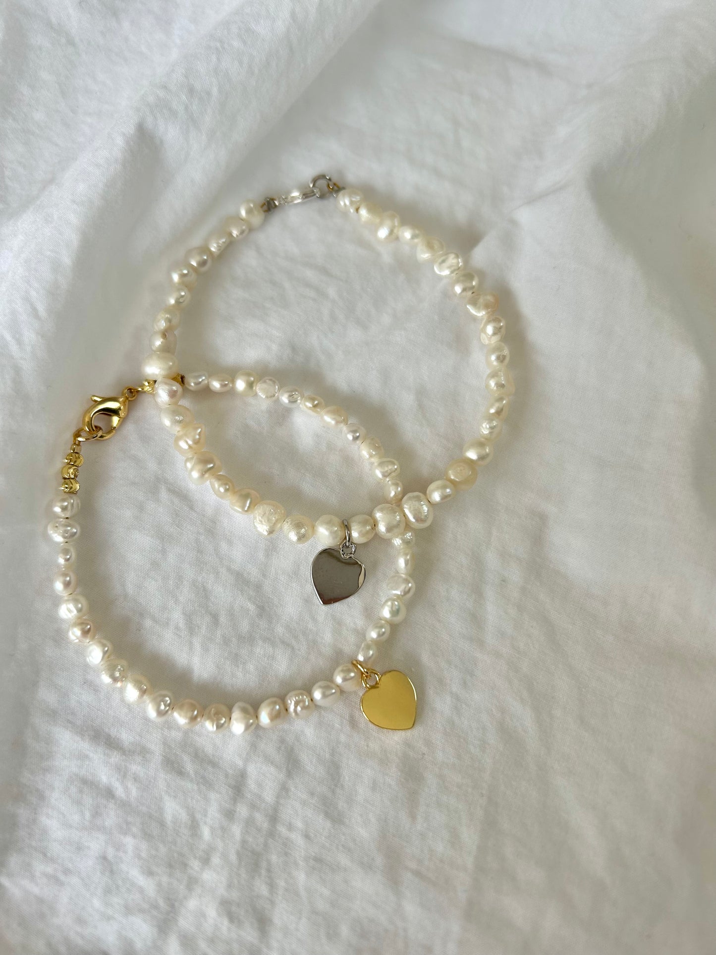 FRESHWATER PEARL HEART CHARM BRACELET IN PLATINUM