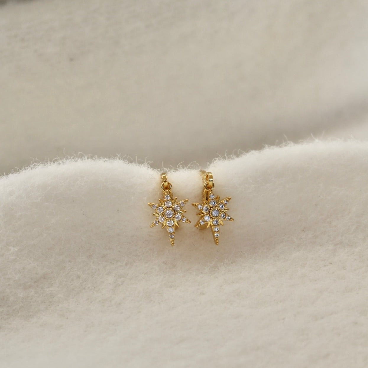 CLIP ON STAR GAZER HUGGIE EARRINGS IN 18K GOLD