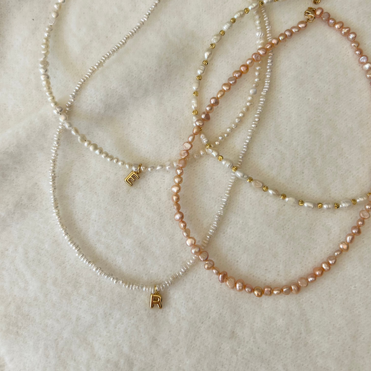 HALLIE PEARL INITIAL NECKLACE IN 18K GOLD