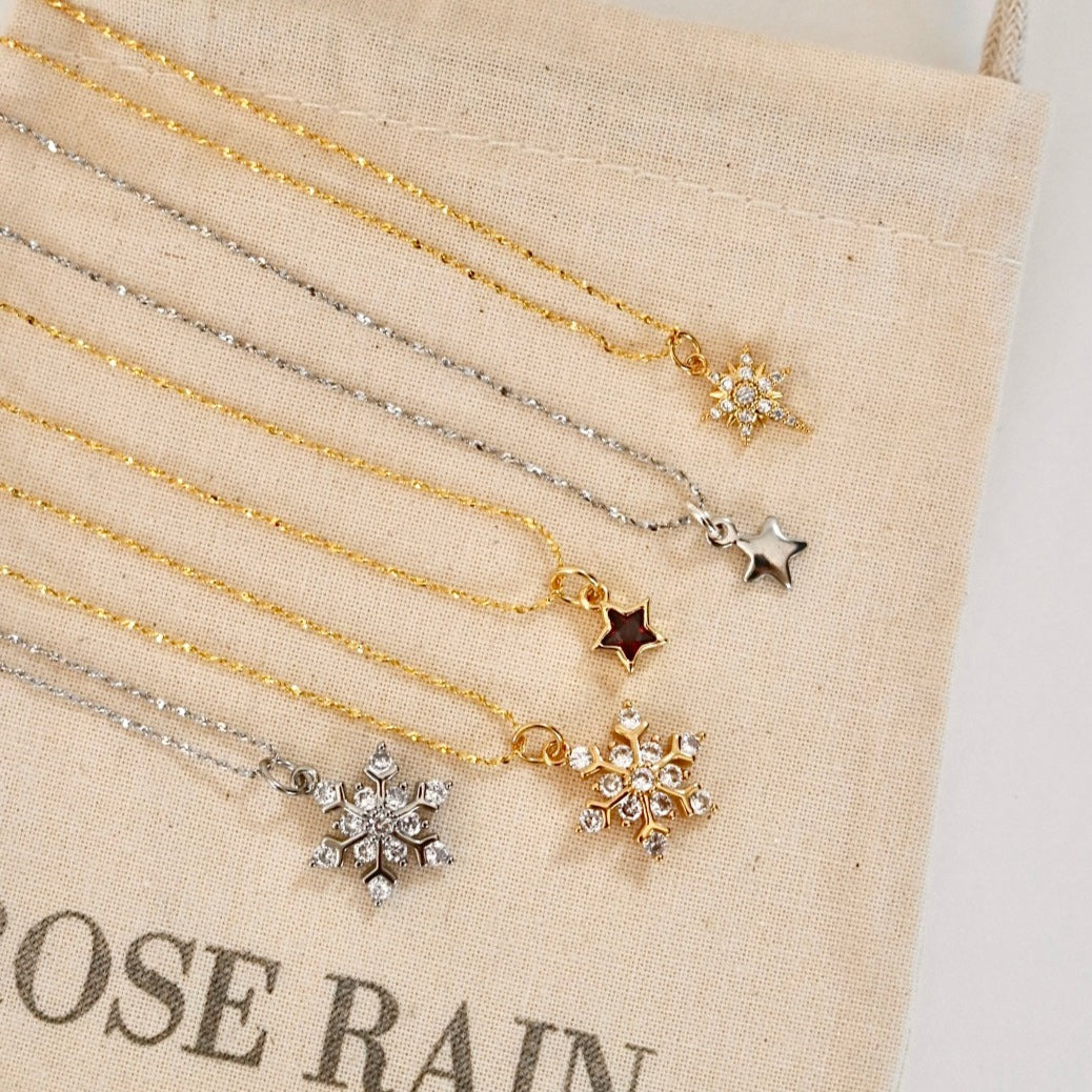 STAR GAZER NECKLACE IN 18K GOLD
