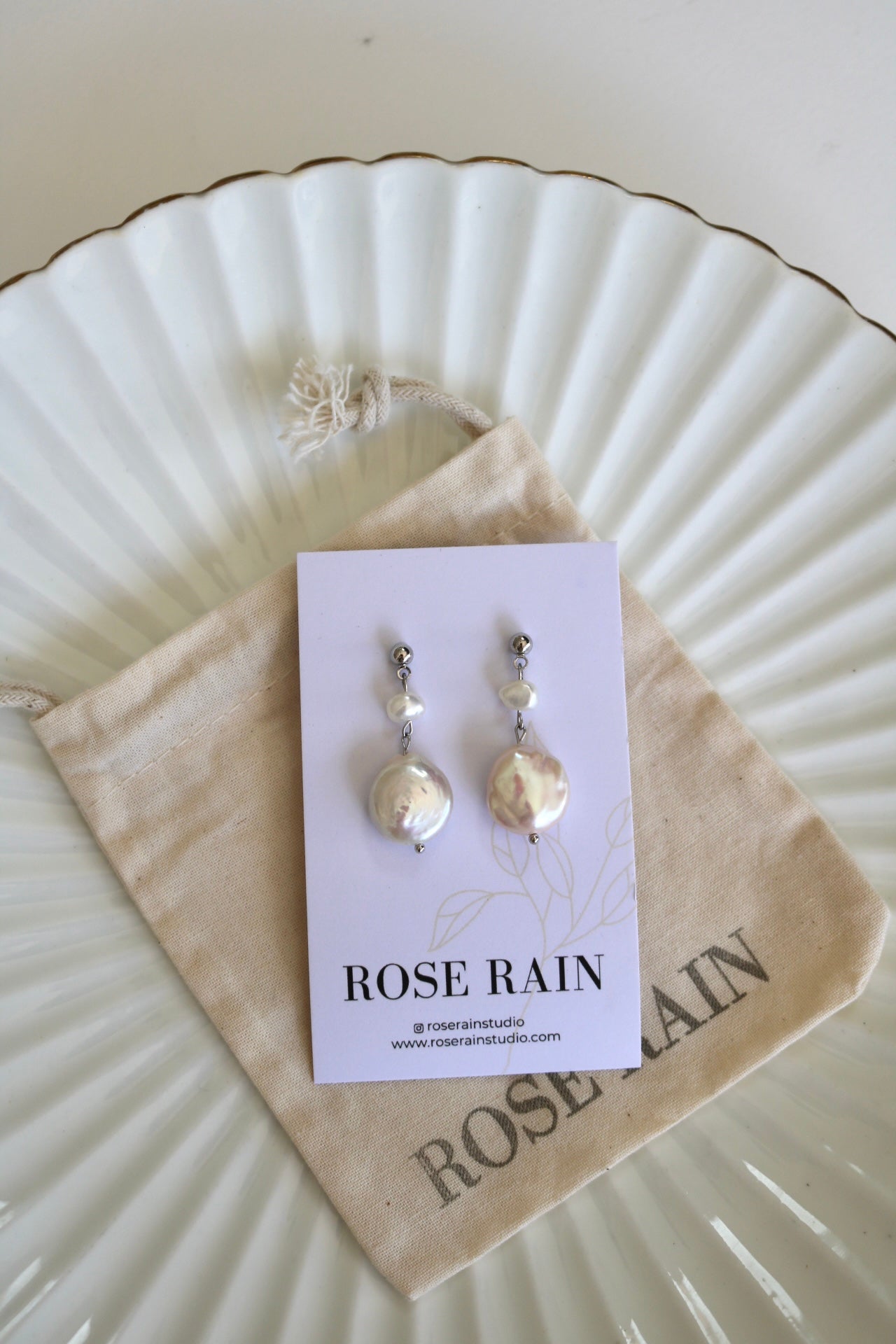 ASTRID FRESHWATER PEARL STUDS IN PLATINUM
