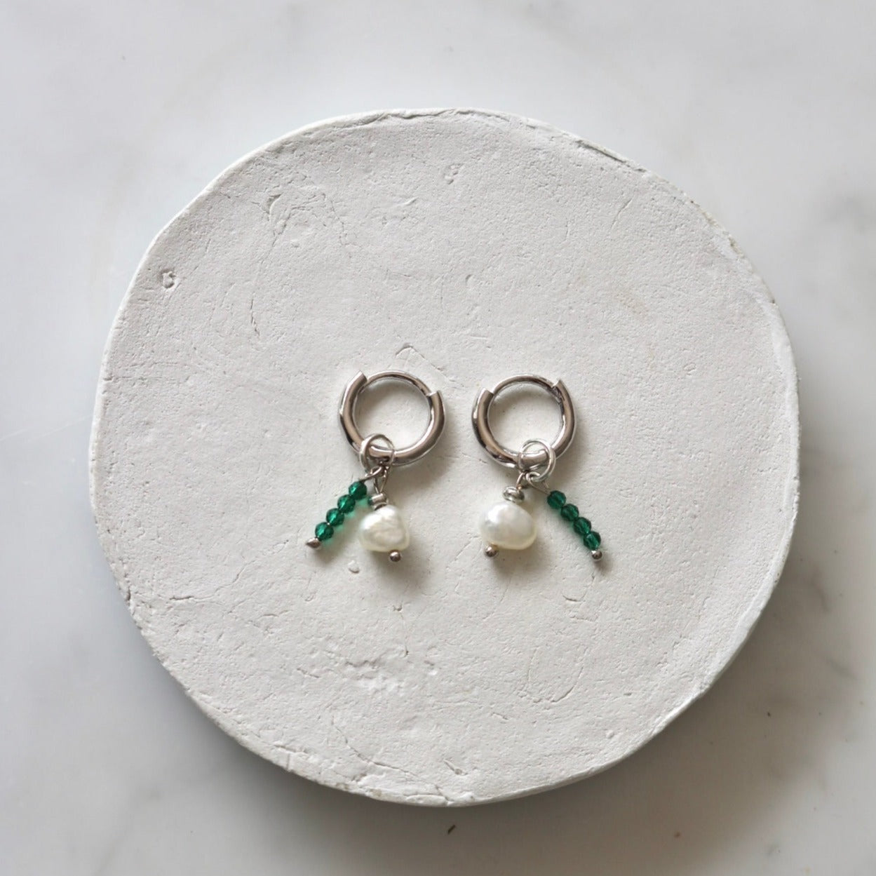 DETACHABLE PEARL & GREEN CHARM HUGGIES IN PLATINUM