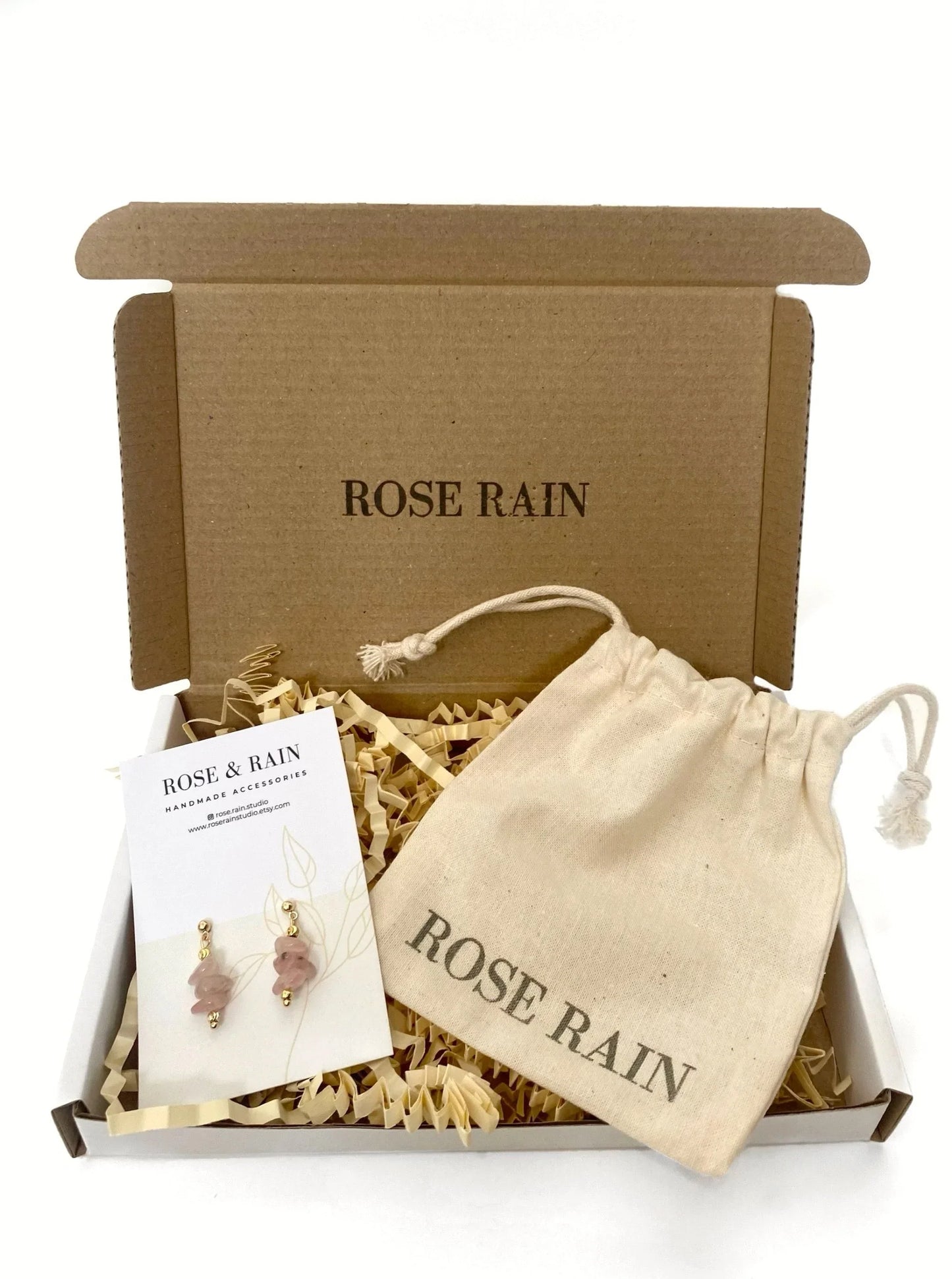 OVAL HOOPS WITH DETACHABLE PEARL IN 18K GOLD