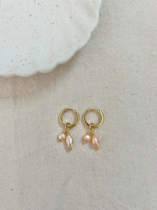 DETACHABLE DOUBLE PINK PEARL CHARM HUGGIE EARRING