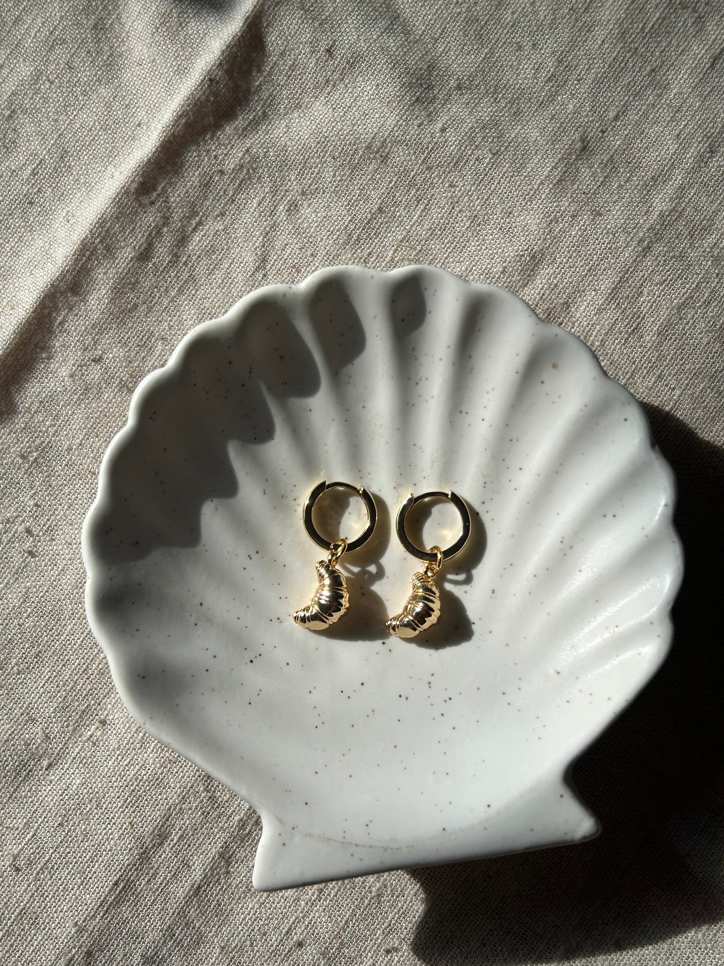DETACHABLE CROISSANT CHARM HUGGIE EARRINGS