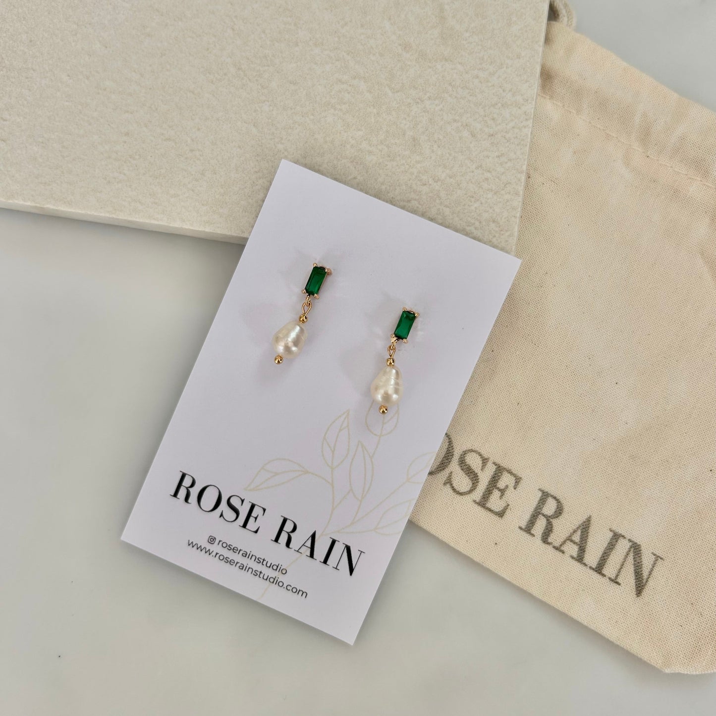 DARCIE FRESHWATER PEARL STUDS IN 18K GOLD