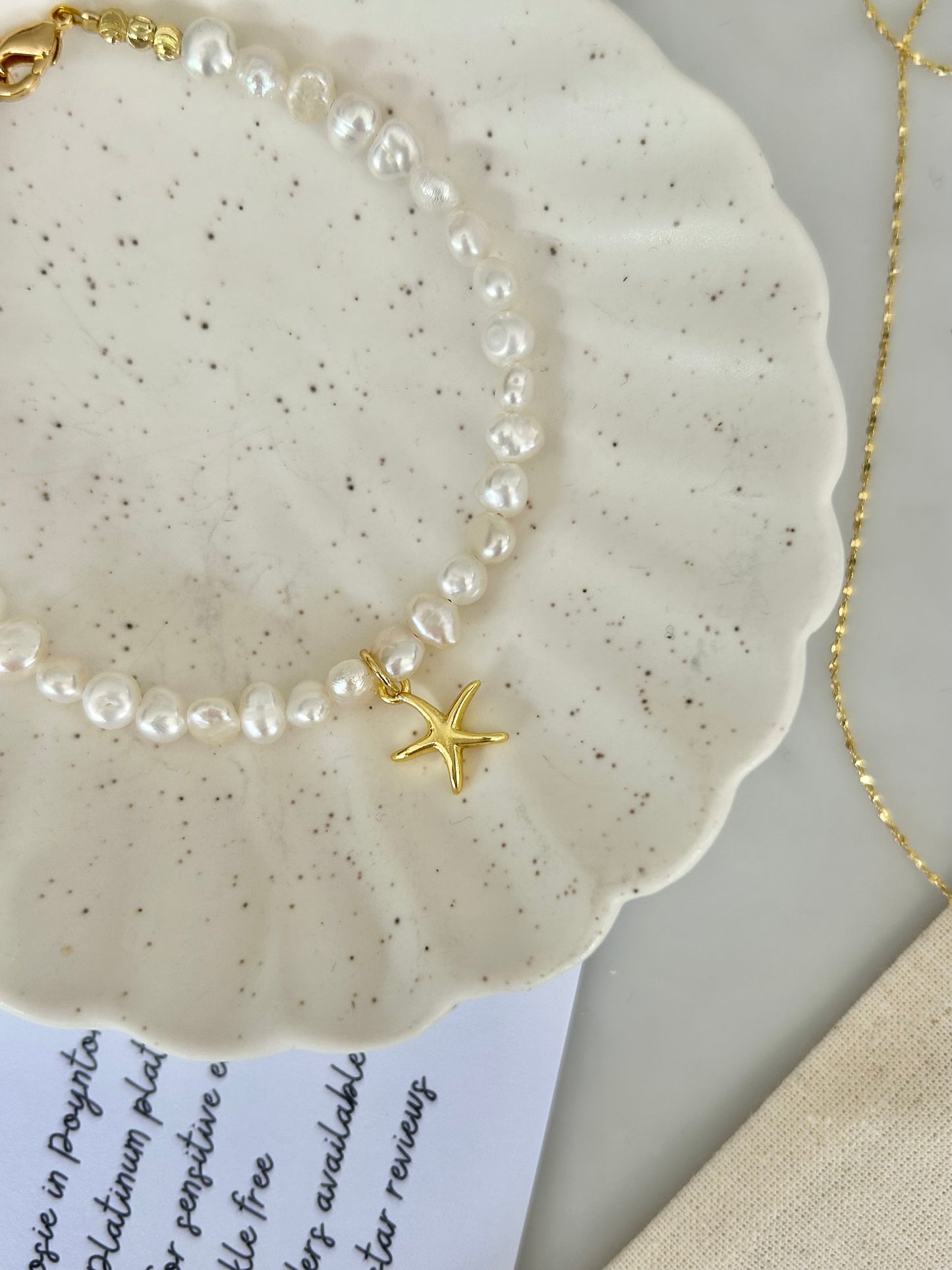STARFISH FRESHWATER PEARL BRACELET IN 18K GOLD