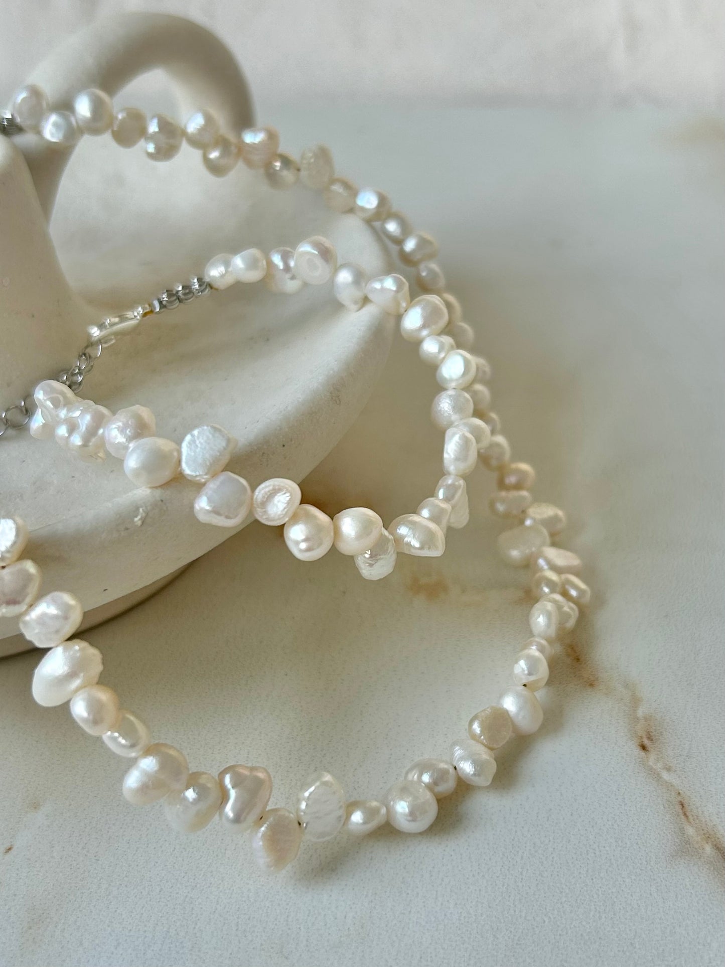 ETTA FRESHWATER PEARL BRACELET IN PLATINUM