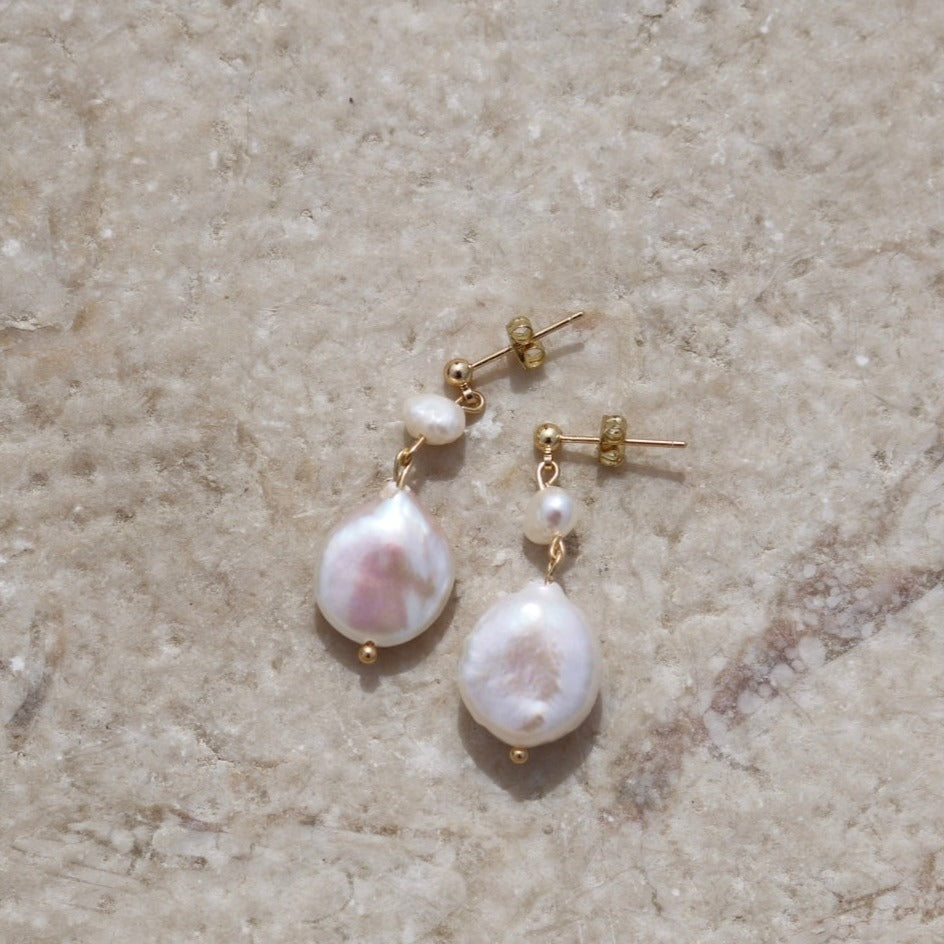 ASTRID FRESHWATER PEARL STUDS IN 18K GOLD