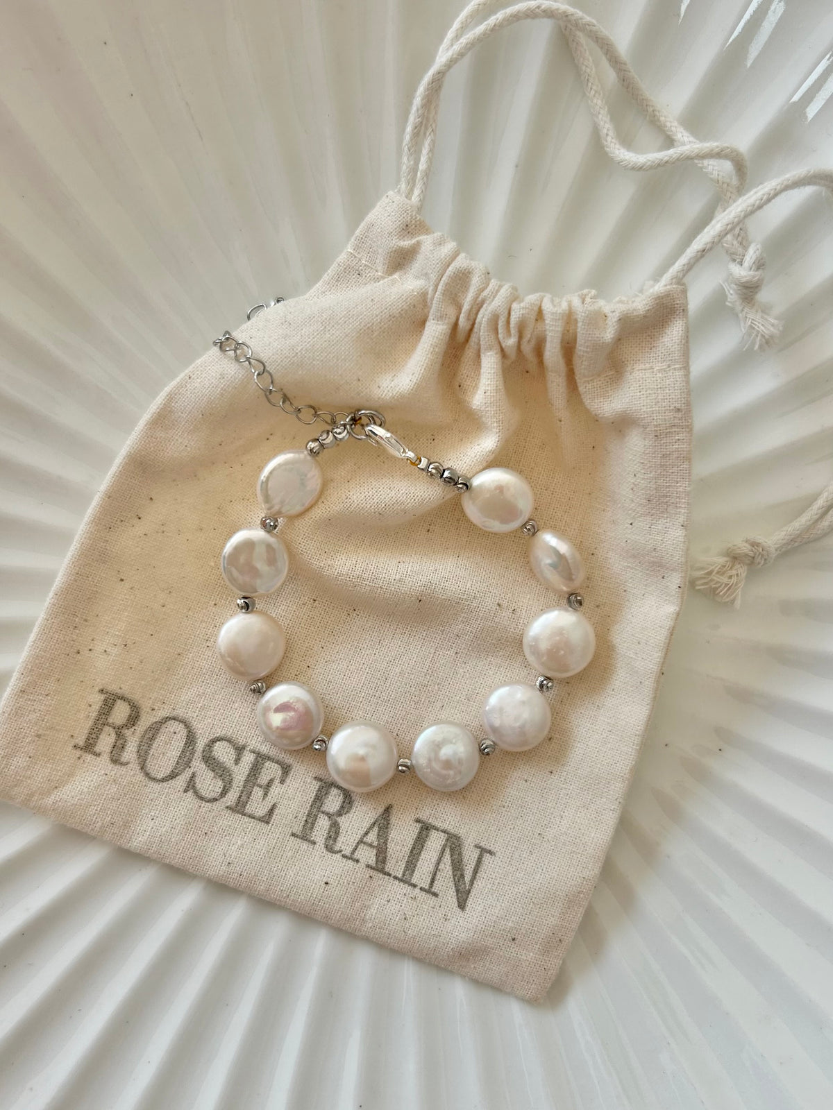 MAE FRESHWATER PEARL BRACELET IN PLATINUM