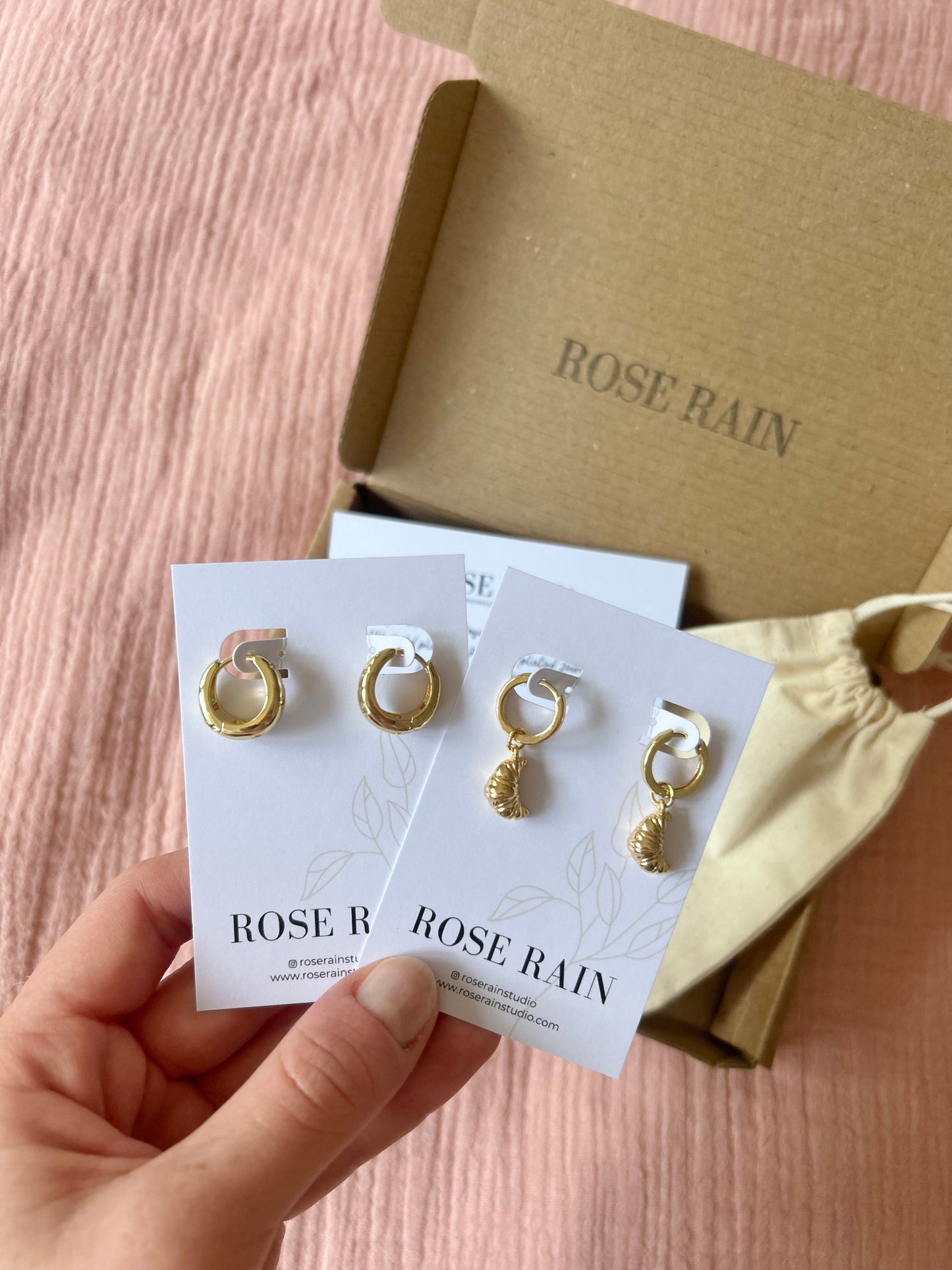 DETACHABLE CROISSANT CHARM HUGGIE EARRINGS