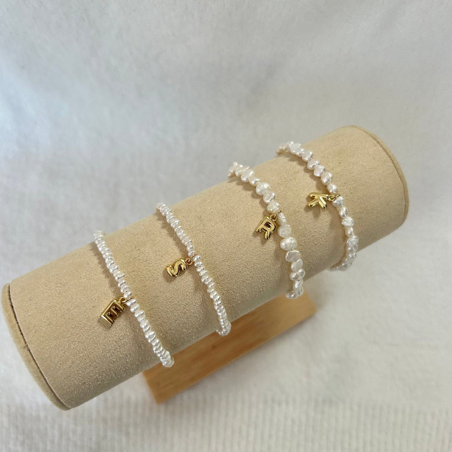 HALLIE PEARL INITIAL BEADED BRACELET IN 18K GOLD