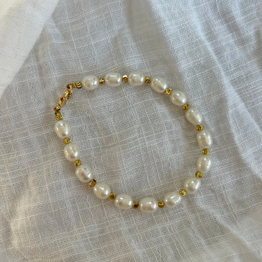 NOVA LARGE PEARL BEADED BRACELET IN 18K GOLD