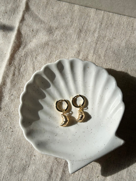 DETACHABLE CROISSANT CHARM HUGGIE EARRINGS