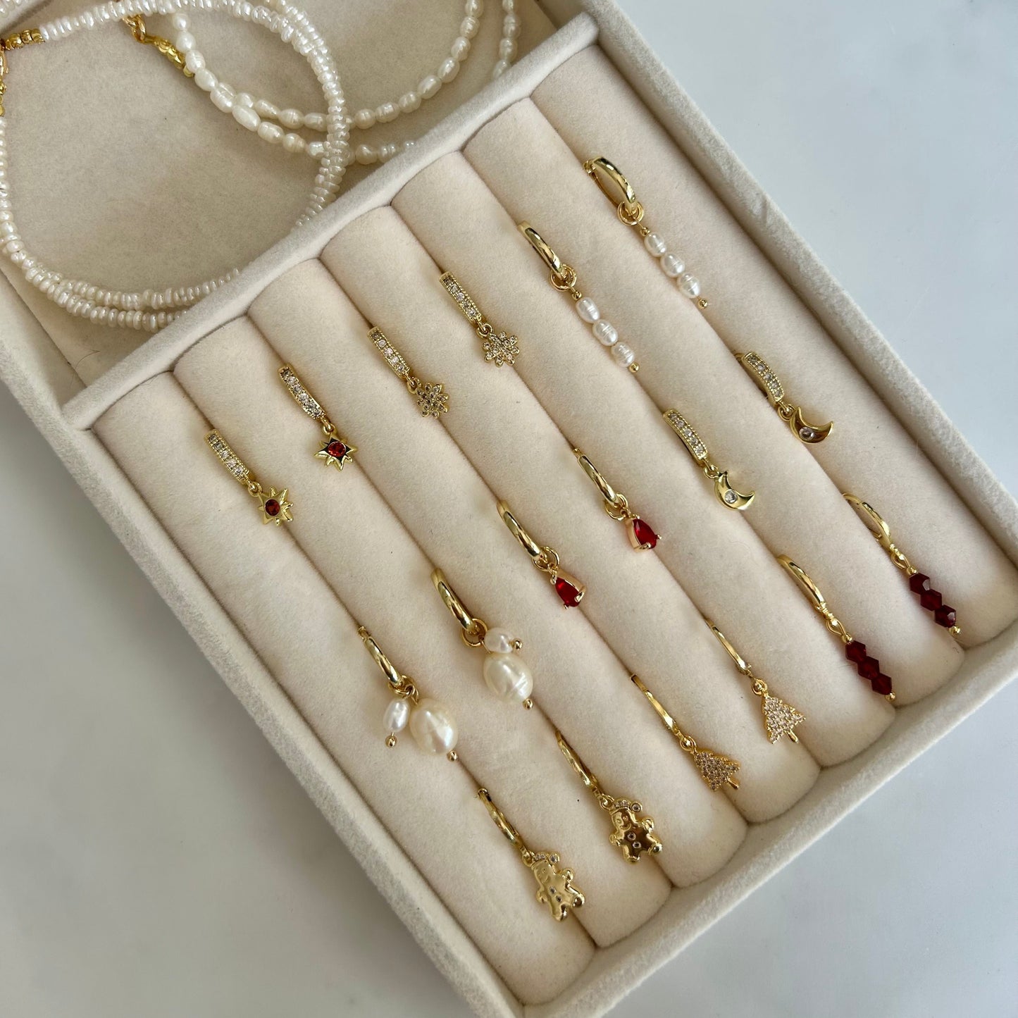 CLIP ON MILLIE RED HUGGIE EARRINGS IN 18K GOLD