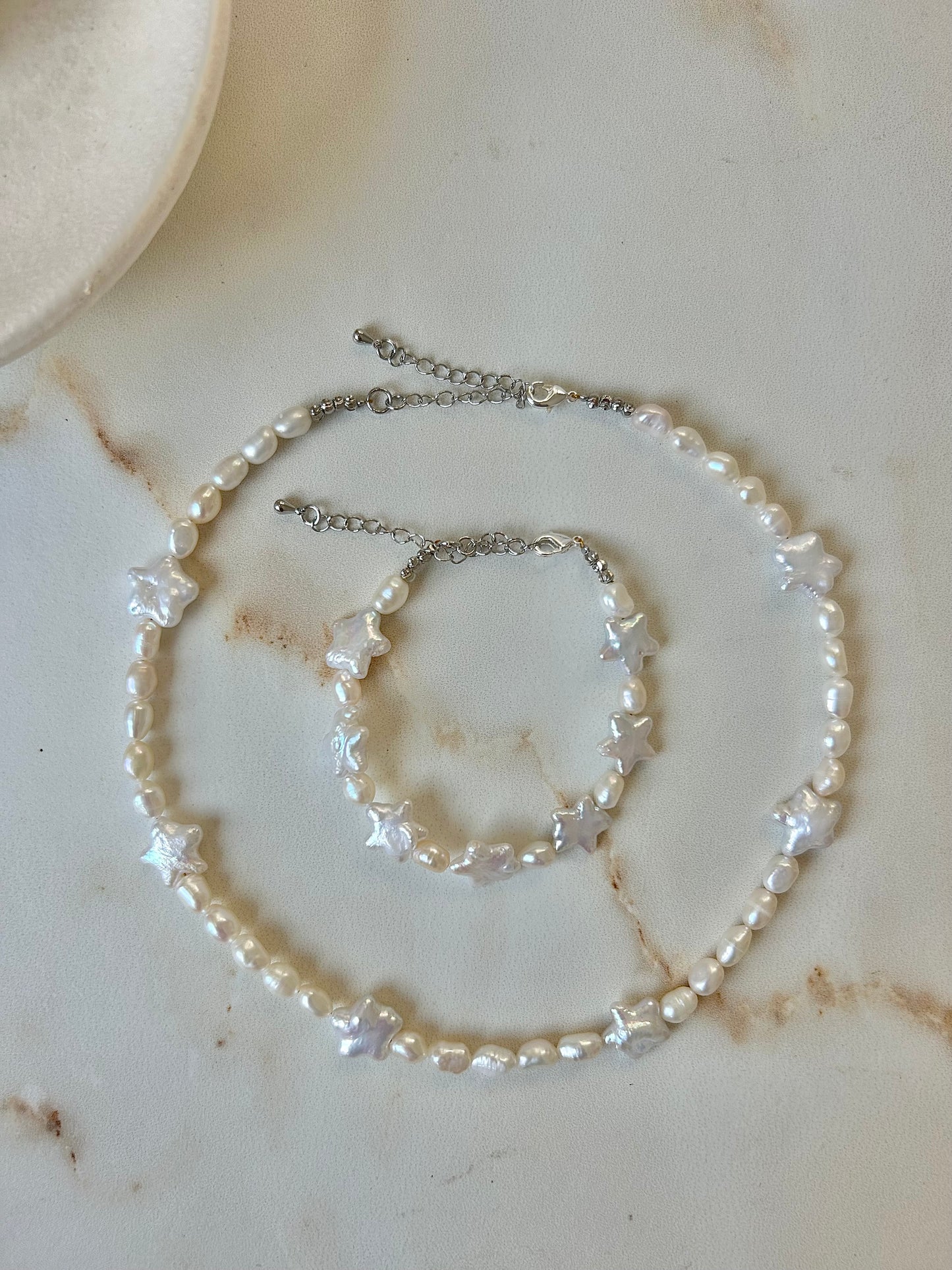 STAR FRESHWATER PEARL BRACELET IN PLATINUM