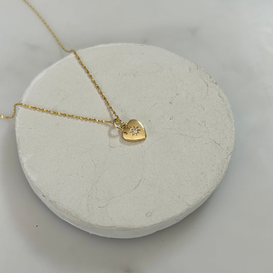 STAR HEART CHARM NECKLACE IN 18K GOLD