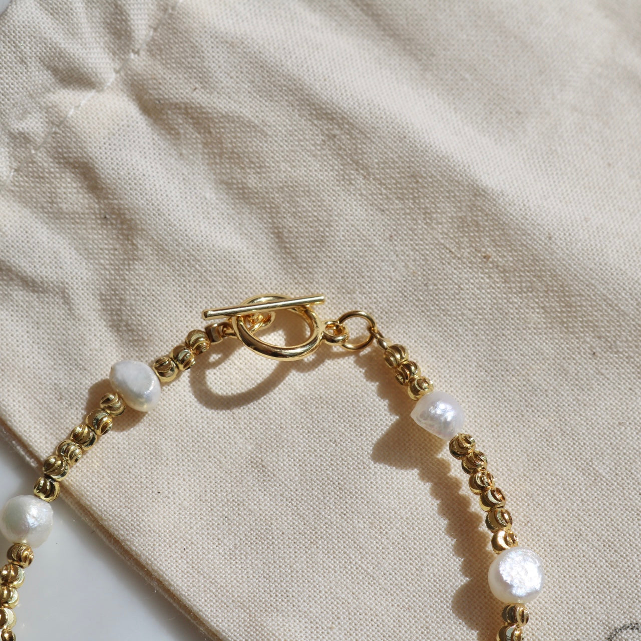 MARGOT PEARL BEADED BRACELET IN 18K GOLD