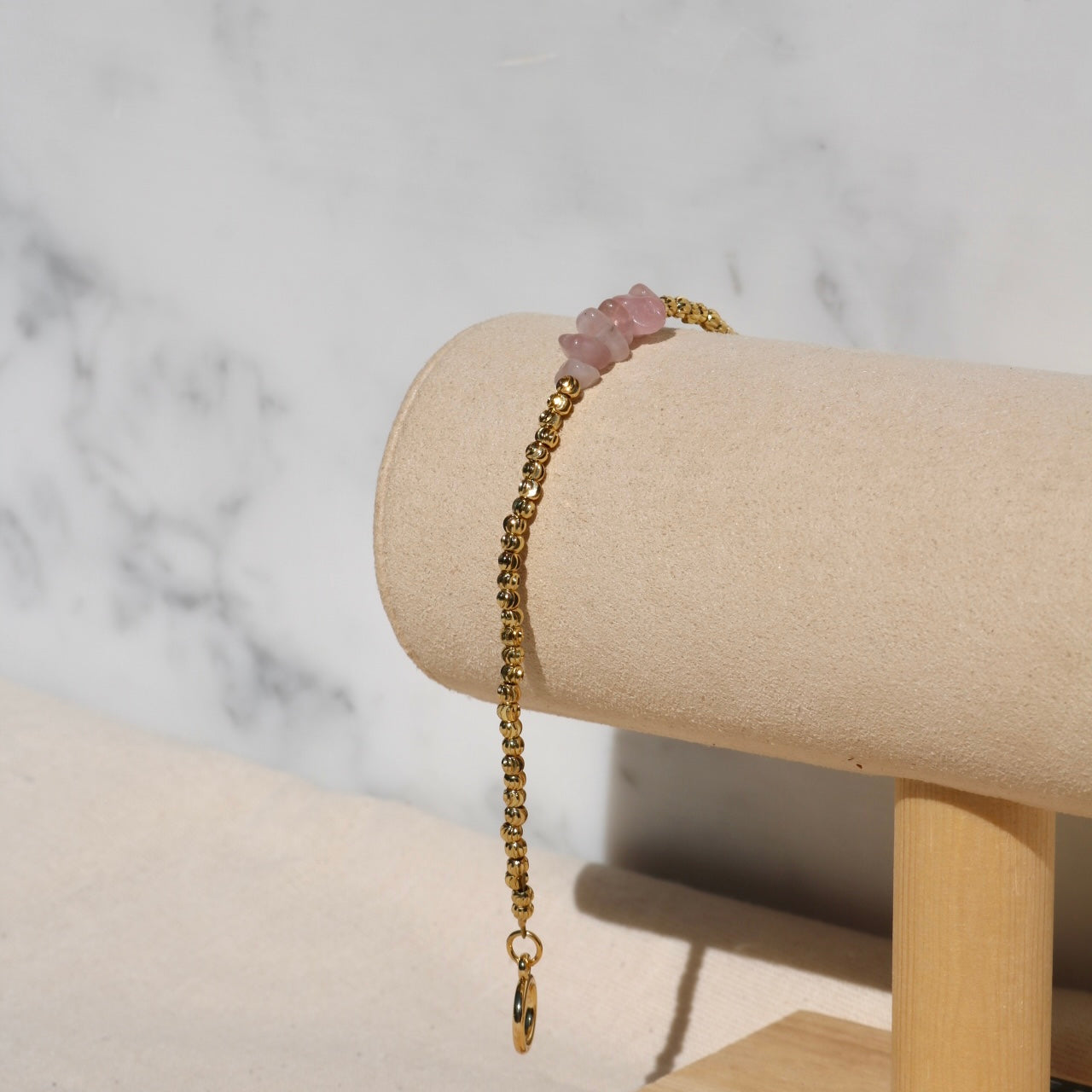 ROSE QUARTZ BEADED BRACELET IN 18K GOLD