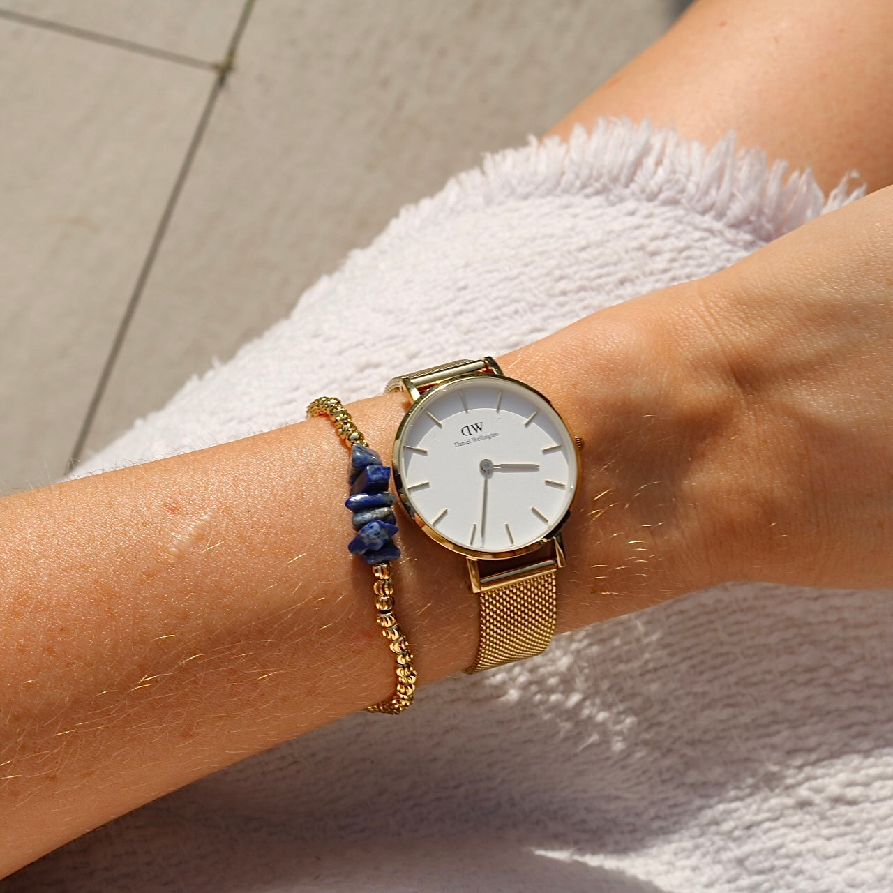 LAPIS LAZULI BEADED BRACELET IN 18K GOLD