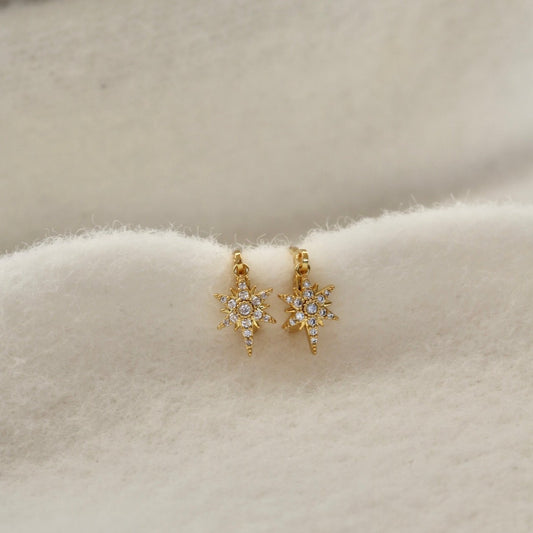 STAR GAZER HUGGIE EARRINGS IN 18K GOLD