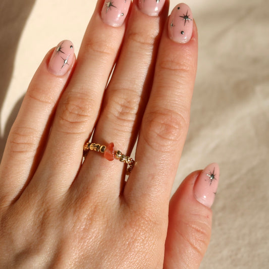 RED AGATE BEAD RING IN 18K GOLD