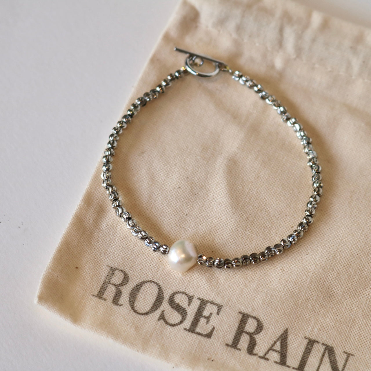 CORA BEADED BRACELET IN PLATINUM