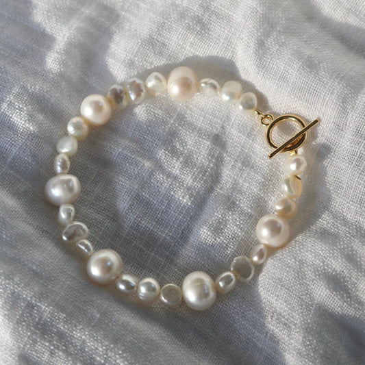 CALLIE PEARL BEADED BRACELET IN 18K GOLD