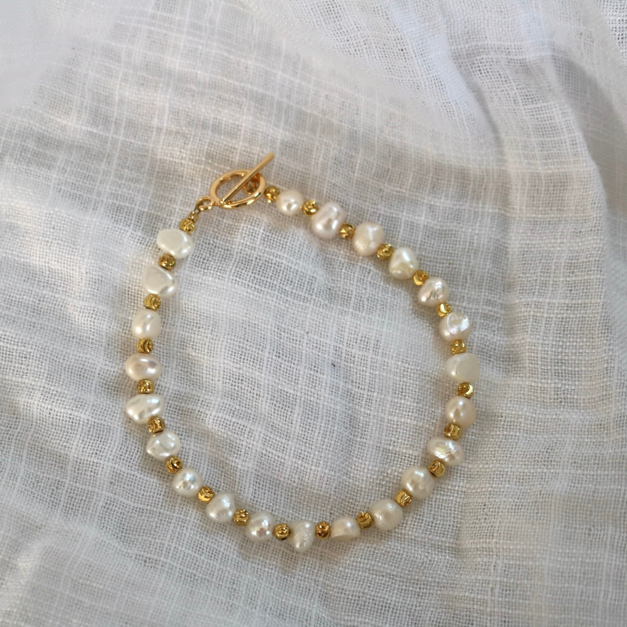 NOVA PEARL BEADED BRACELET IN 18K GOLD