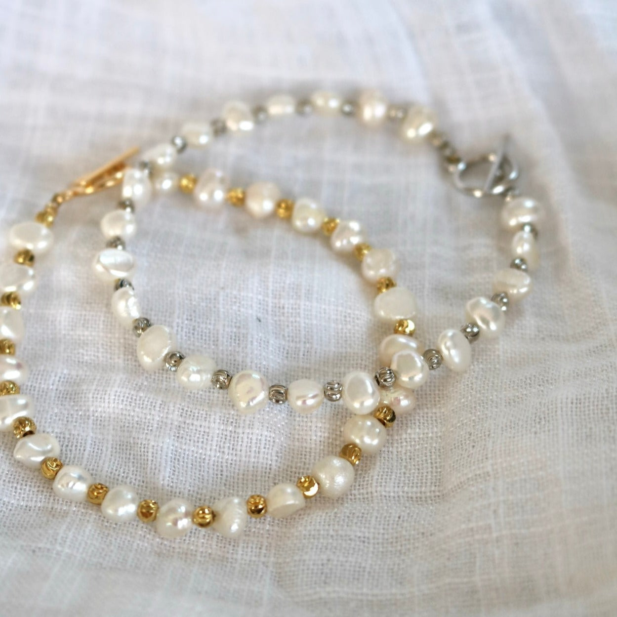 NOVA PEARL BEADED BRACELET IN 18K GOLD