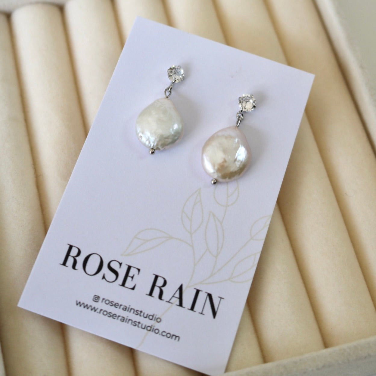 BAROQUE PEARL STUD EARRINGS IN PLATINUM