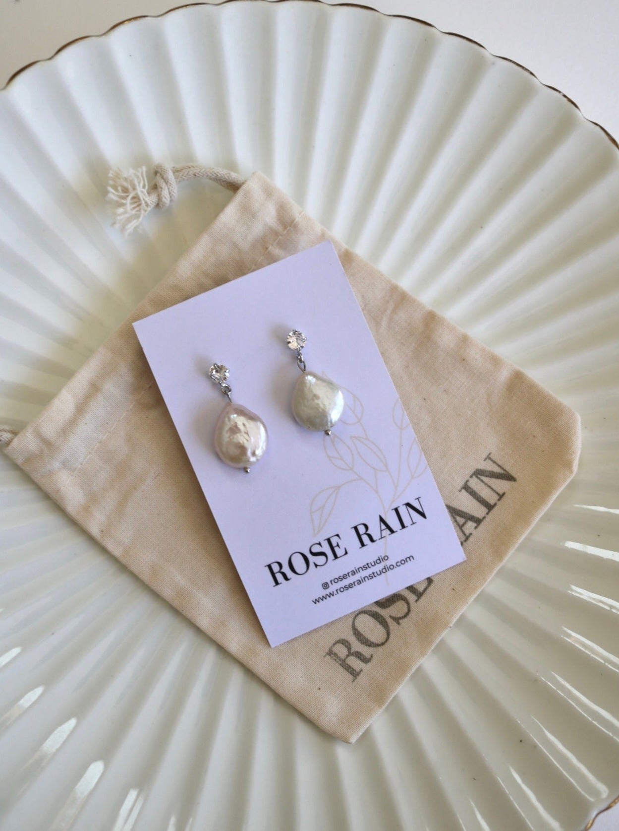 BAROQUE PEARL STUD EARRINGS IN PLATINUM