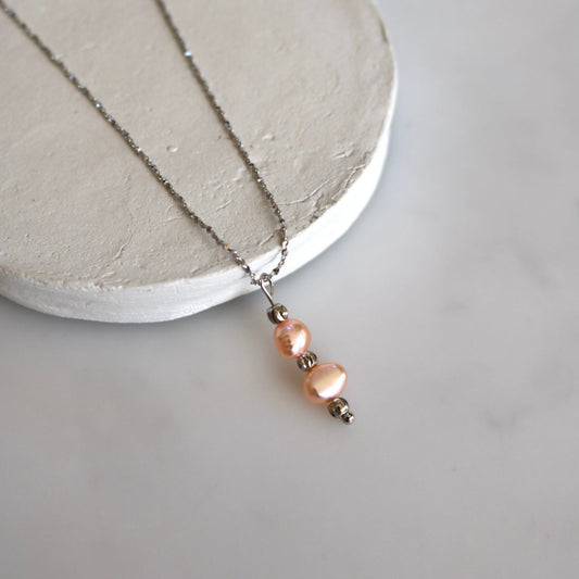 SUNRISE PINK PEARL NECKLACE IN PLATINUM
