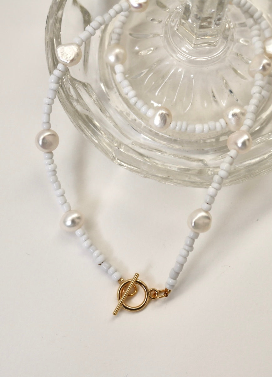 COVE FRESHWATER PEARL NECKLACE