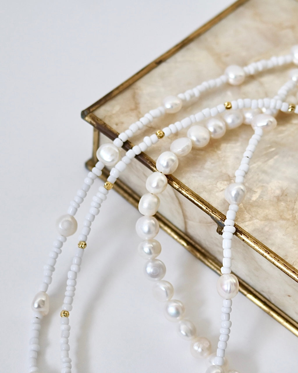 COVE FRESHWATER PEARL NECKLACE