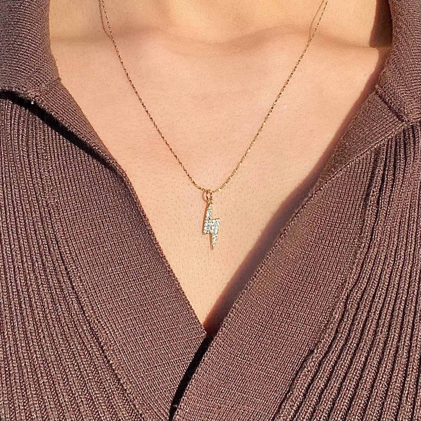 LIGHTNING PENDANT NECKLACE IN 18K GOLD