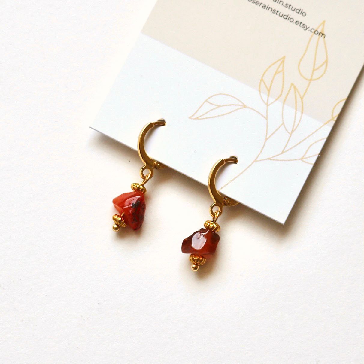 IRIS AGATE HUGGIE EARRINGS IN 18K GOLD