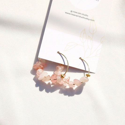 PETAL ROSE QUARTZ HOOP EARRINGS IN 18K GOLD