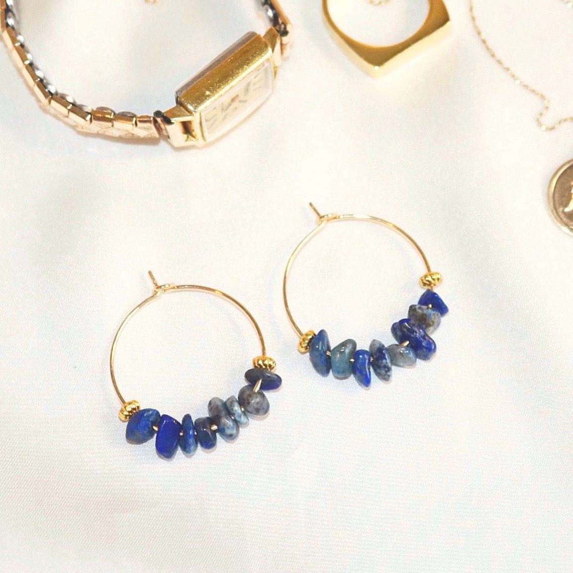 PETAL LAPIS LAZULI HOOPS IN 18K GOLD