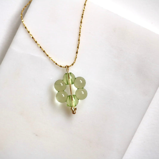 GREEN FLOWER POWER NECKLACE IN 18K GOLD