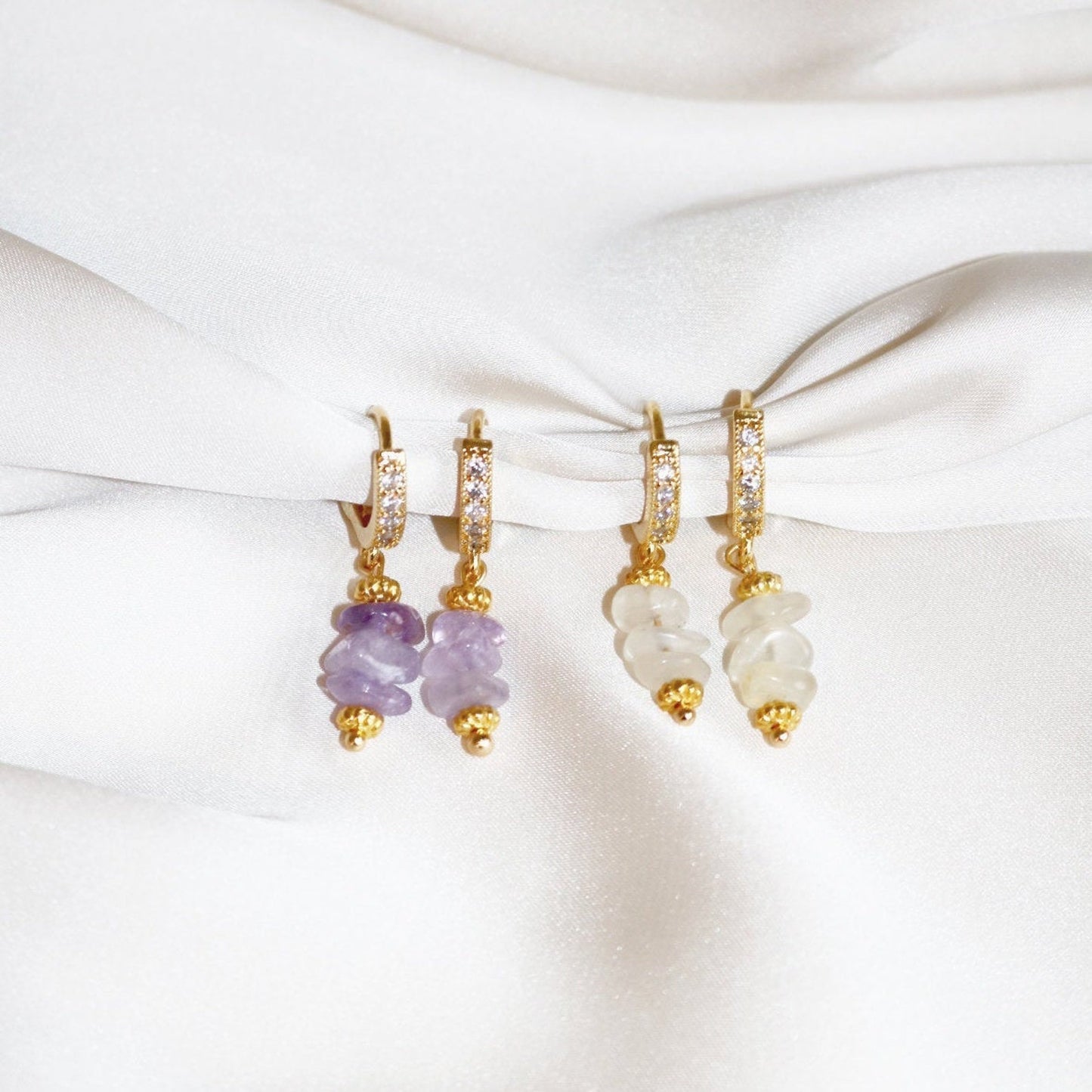 BLUEBELL AMETHYST HUGGIE EARRINGS IN 18K GOLD