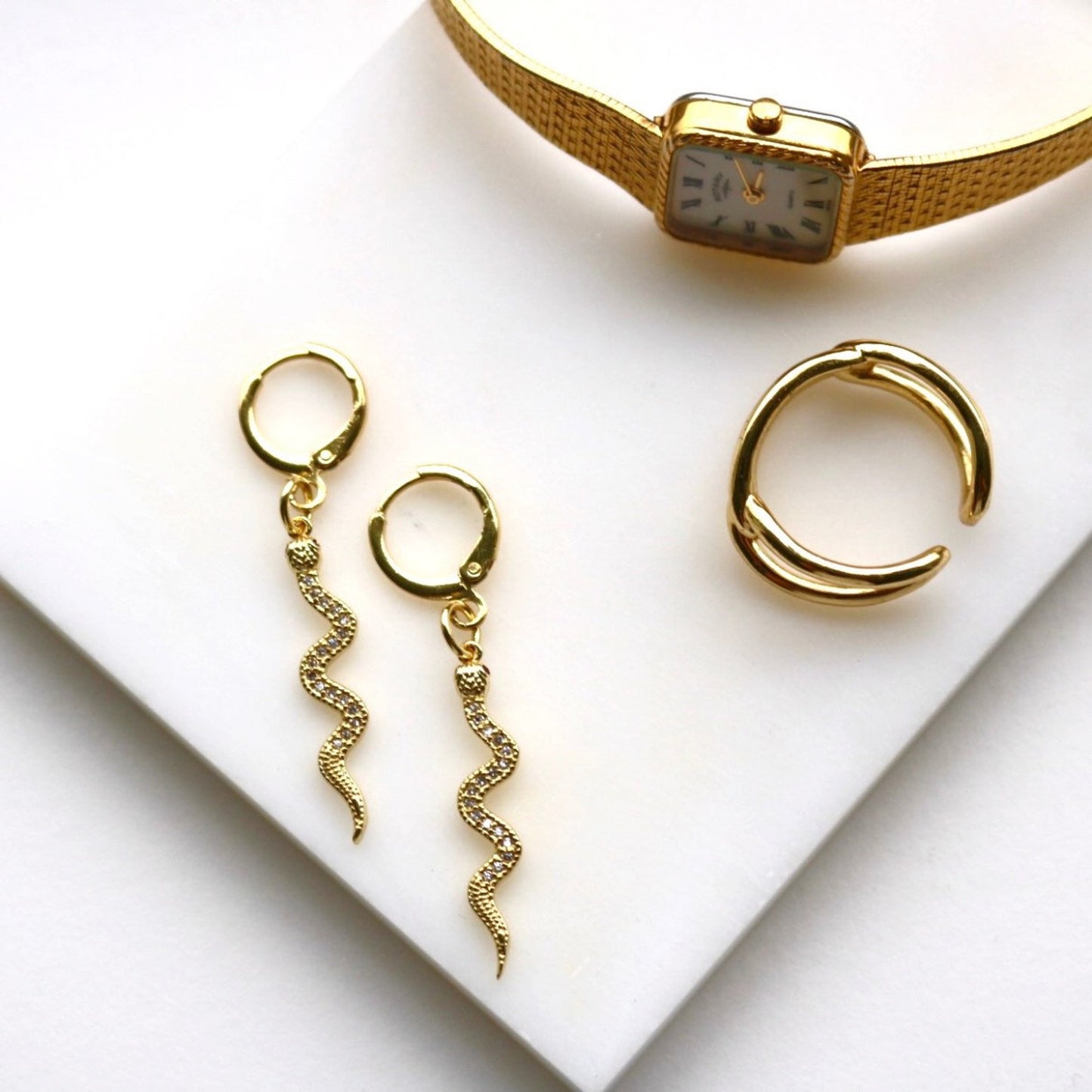 SNAKE CHARM HUGGIE EARRINGS IN 18K GOLD