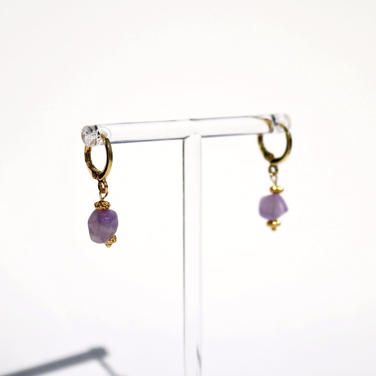 CLIP ON AMETHYST IRIS HUGGIES IN 18K GOLD