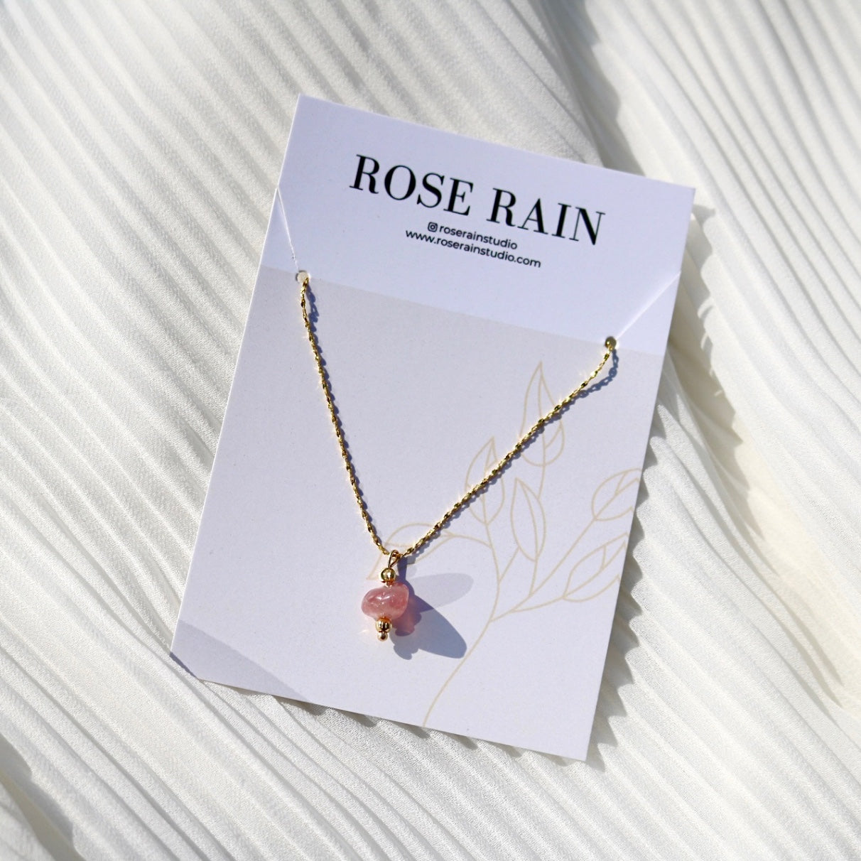 ROSE QUARTZ NECKLACE IN 18K GOLD